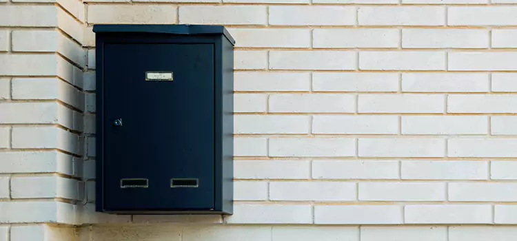 Mailbox Lock Repair Brent