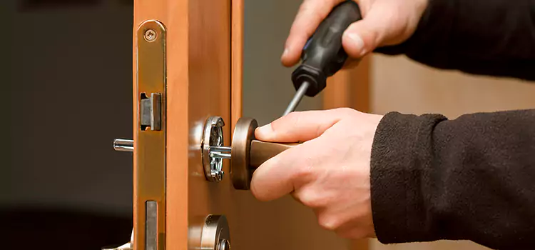 Semi Truck Locksmith Brent